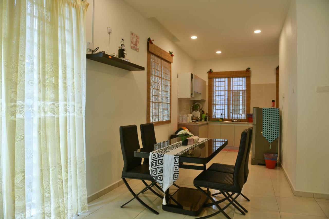 Langkawi Shell Out Villa Kuah Exterior photo